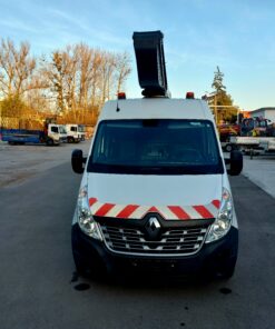 RENAULT Master 2,3 dCi, plošina KLUBB K32 dosah 12,8 m R.v.: 05/2020, 2299cm3, 96kW (130PS), M6, Diesel, Euro 6, 2-miestne, 102.600 km Hydraulická pracovná plošina KLUBB K32, 120kg, 1 osoba, 359 mh